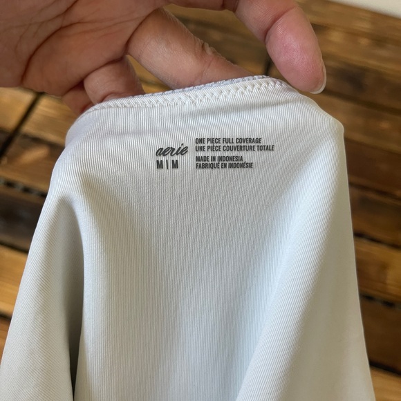 Aerie Full Coverage Light Gray Tie Front Detail One Piece Swimsuit Size Medium - Picture 8 of 9